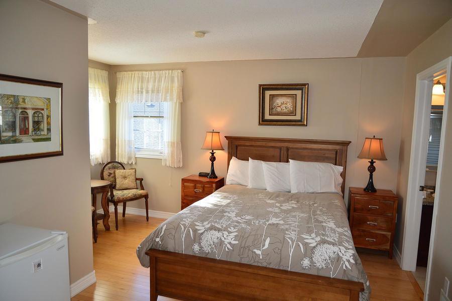 ナイアガラオンザレイク Arnica Bed & Breakfast Bed & Breakfast エクステリア 写真